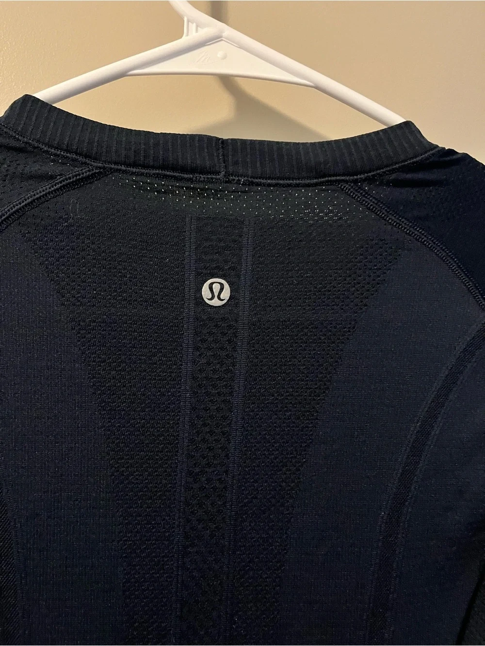 lululemon athletica Long Sleeve Crew Top in Navy